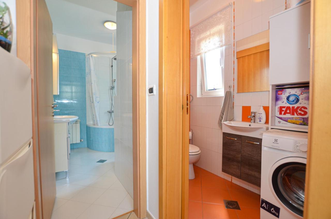 Noemi & Ana Apartment Rovinj Exterior photo